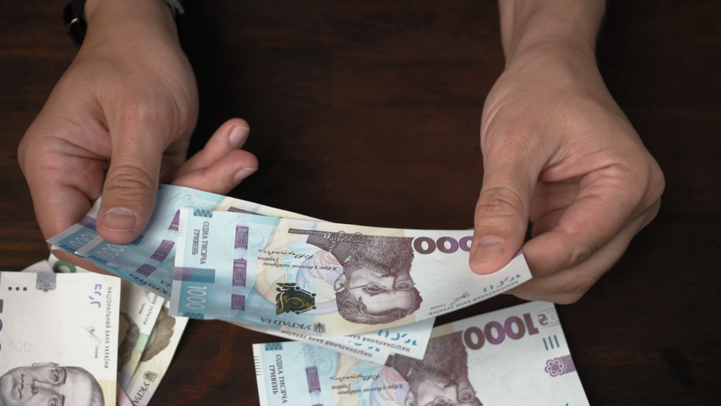 Зарплати вихователів дитсадків: хто відповідає за підвищення?