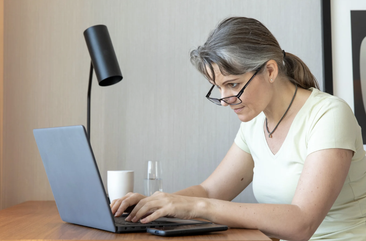 Можливості для освітян