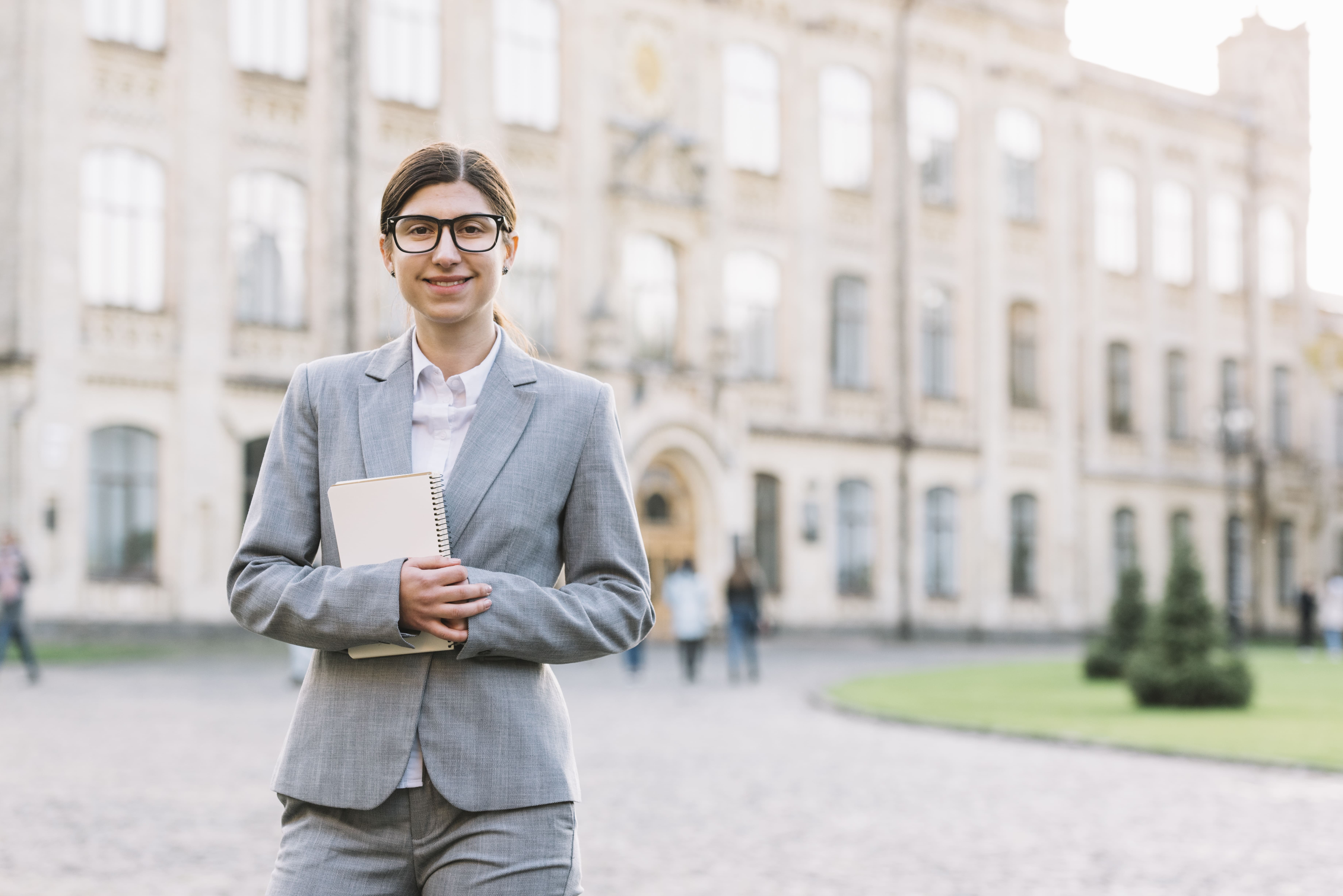 студентський контракт