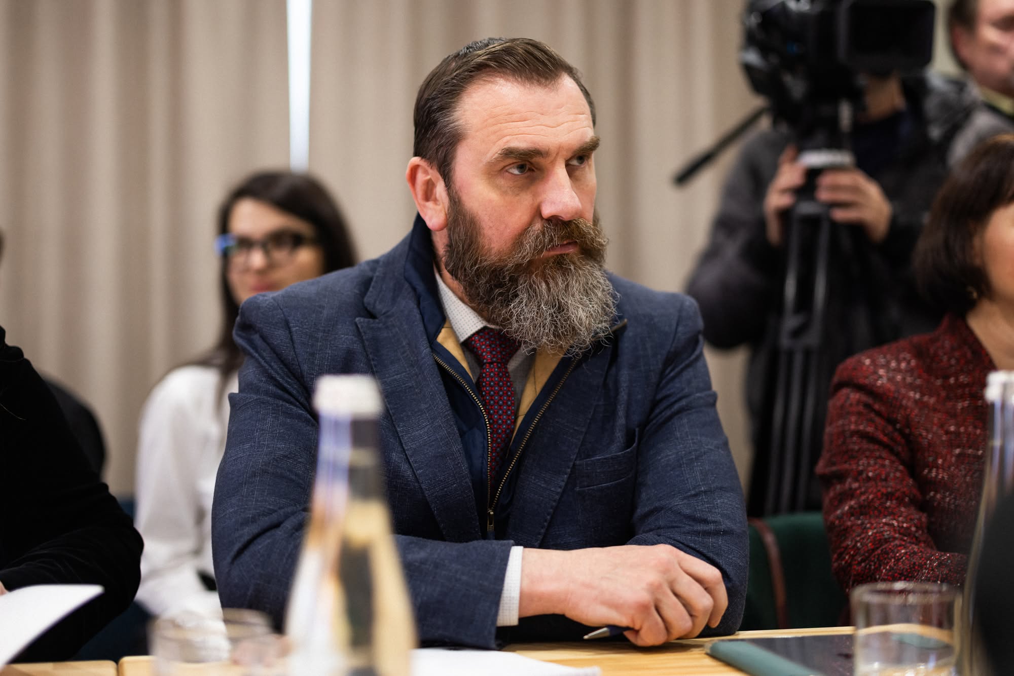 <a href="https://vchysia.media/news/u-zaporizhzhi-vykryly-cherhovu-skhemu-dlia-ukhylennia-vid-mobilizatsii-yak-pratsiuvala" target="_blank" rel="nofollow"><u>ухилення від мобілізації&amp;nbsp;</u></a>