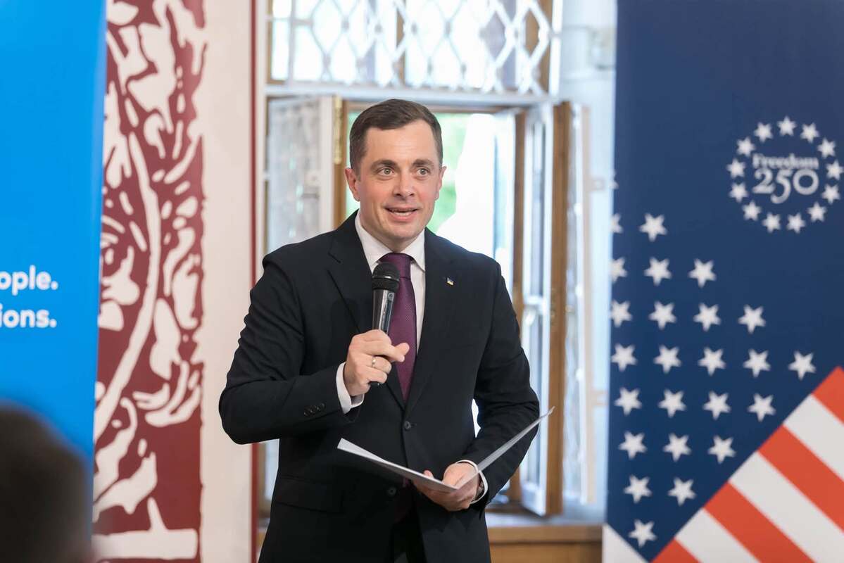 Микола Трофименко,&amp;nbsp;

заступник міністра освіти і науки України