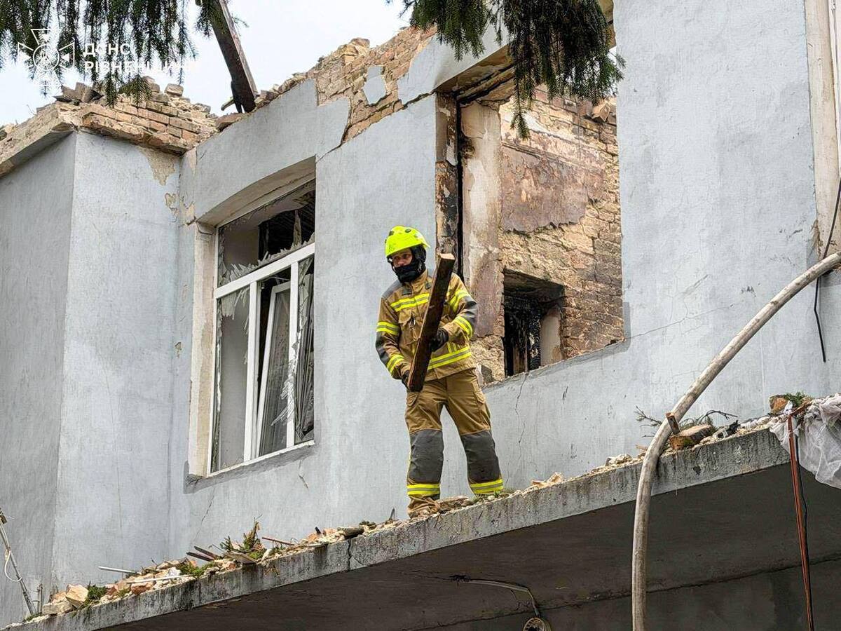 атака по університету у Рівному