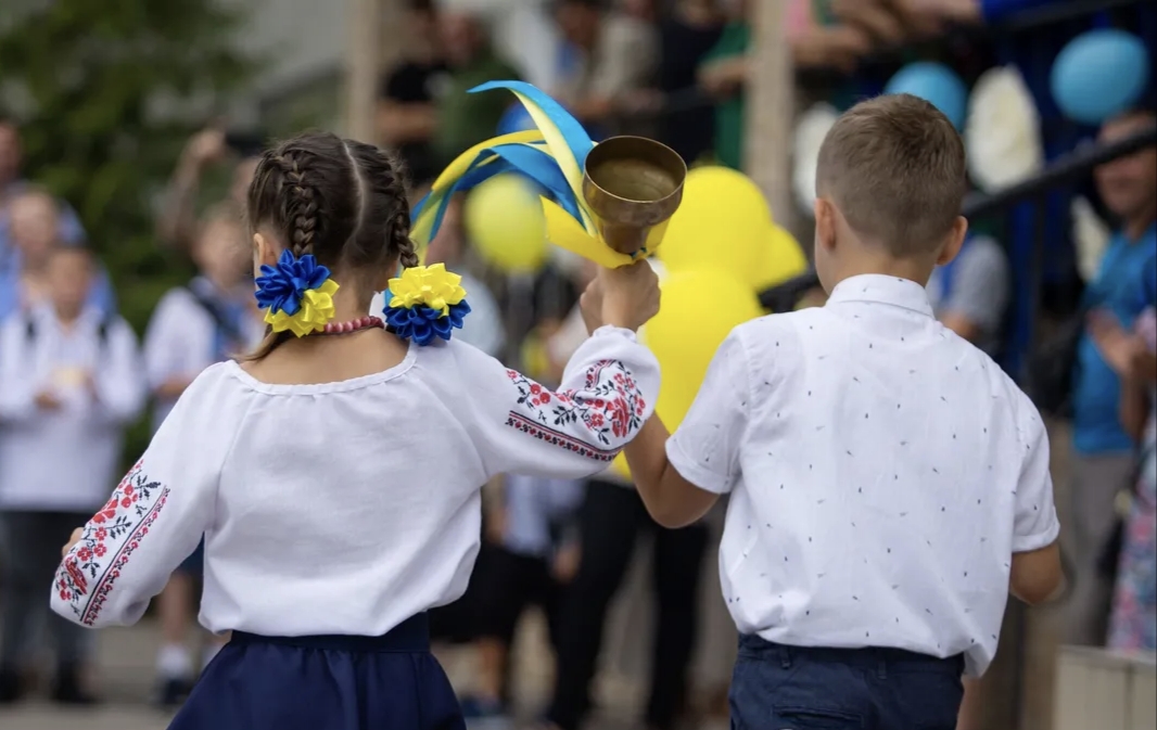 як провести останній дзвоник та випускний у школі під час війни