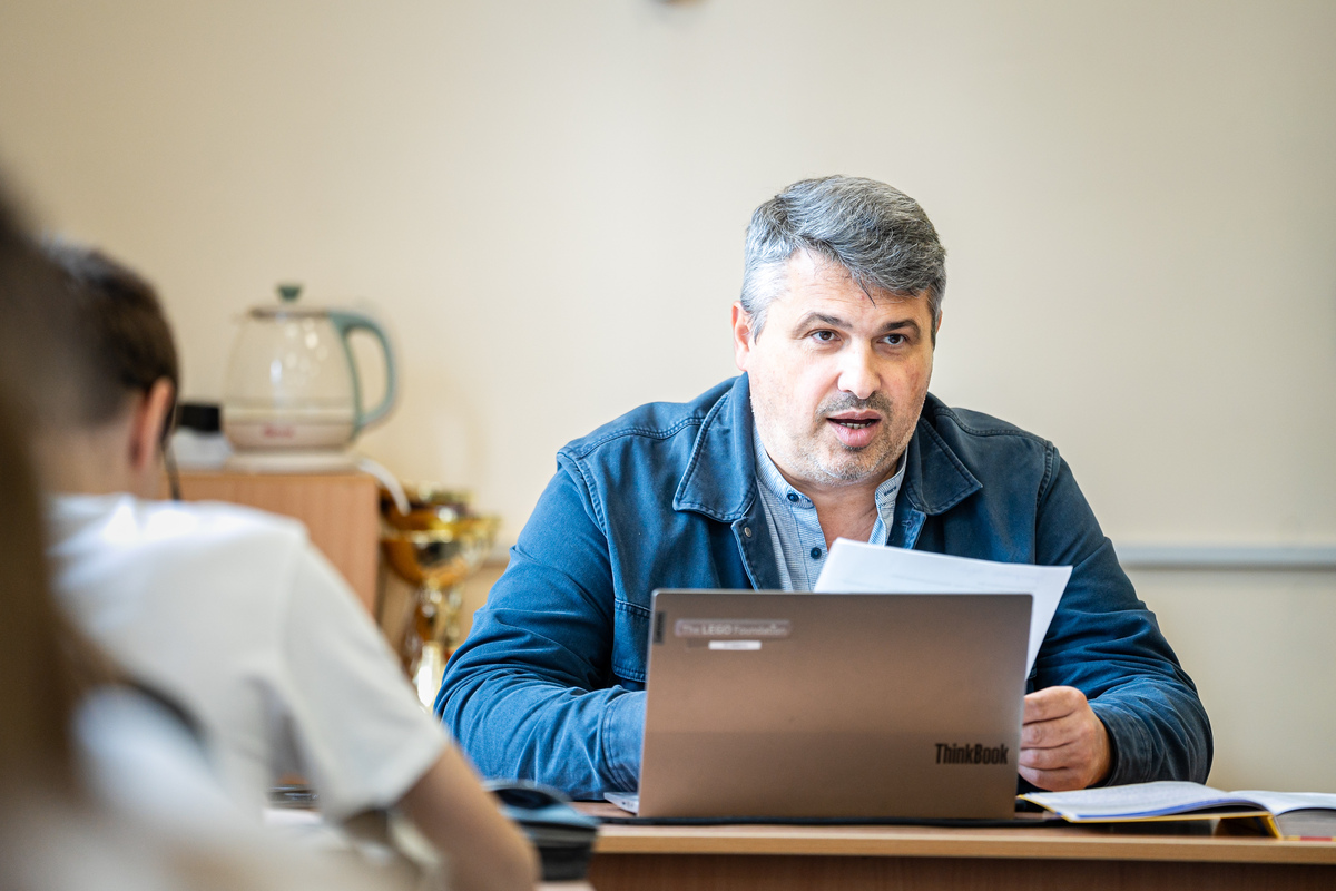 З’явився новий онлайн-курс для вчительства про особливості викладання у профільній школі