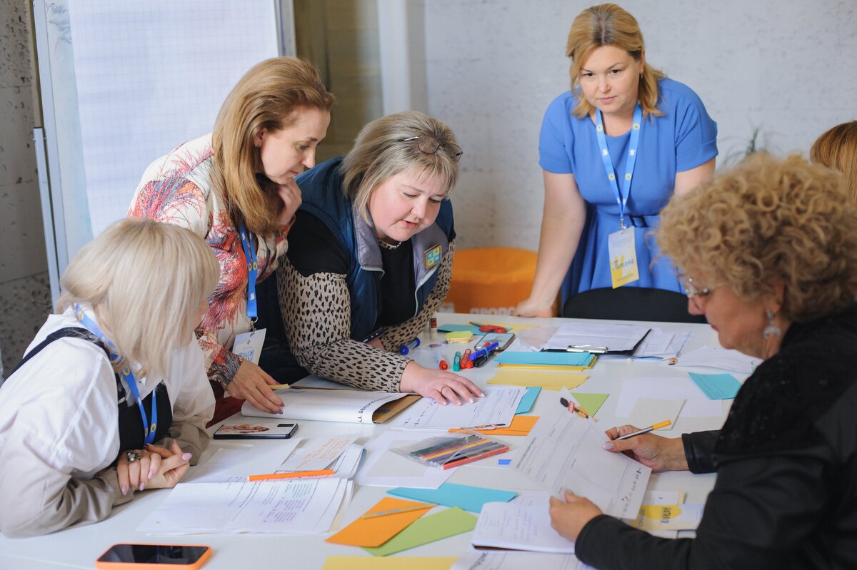 Освітян та освітянок запрошують на вебінар про відзначення Усесвітнього Дня гідності