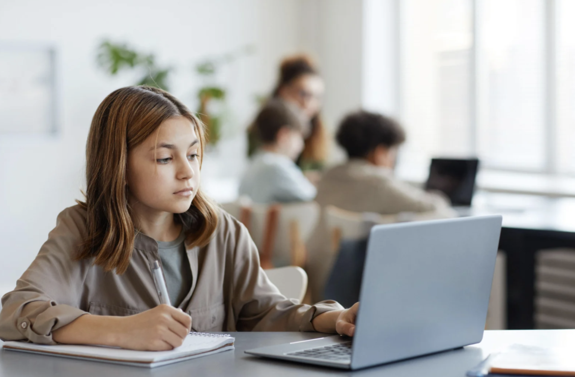 Німеччина виділила 20 млн євро на підтримку шкіл і садочків в Україні